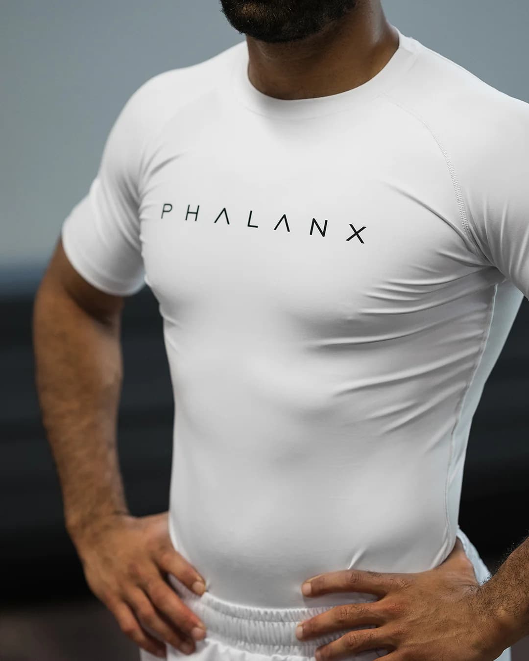 Chọn màu BJJ rash guard theo phong thủy: Những màu hợp mệnh Kim