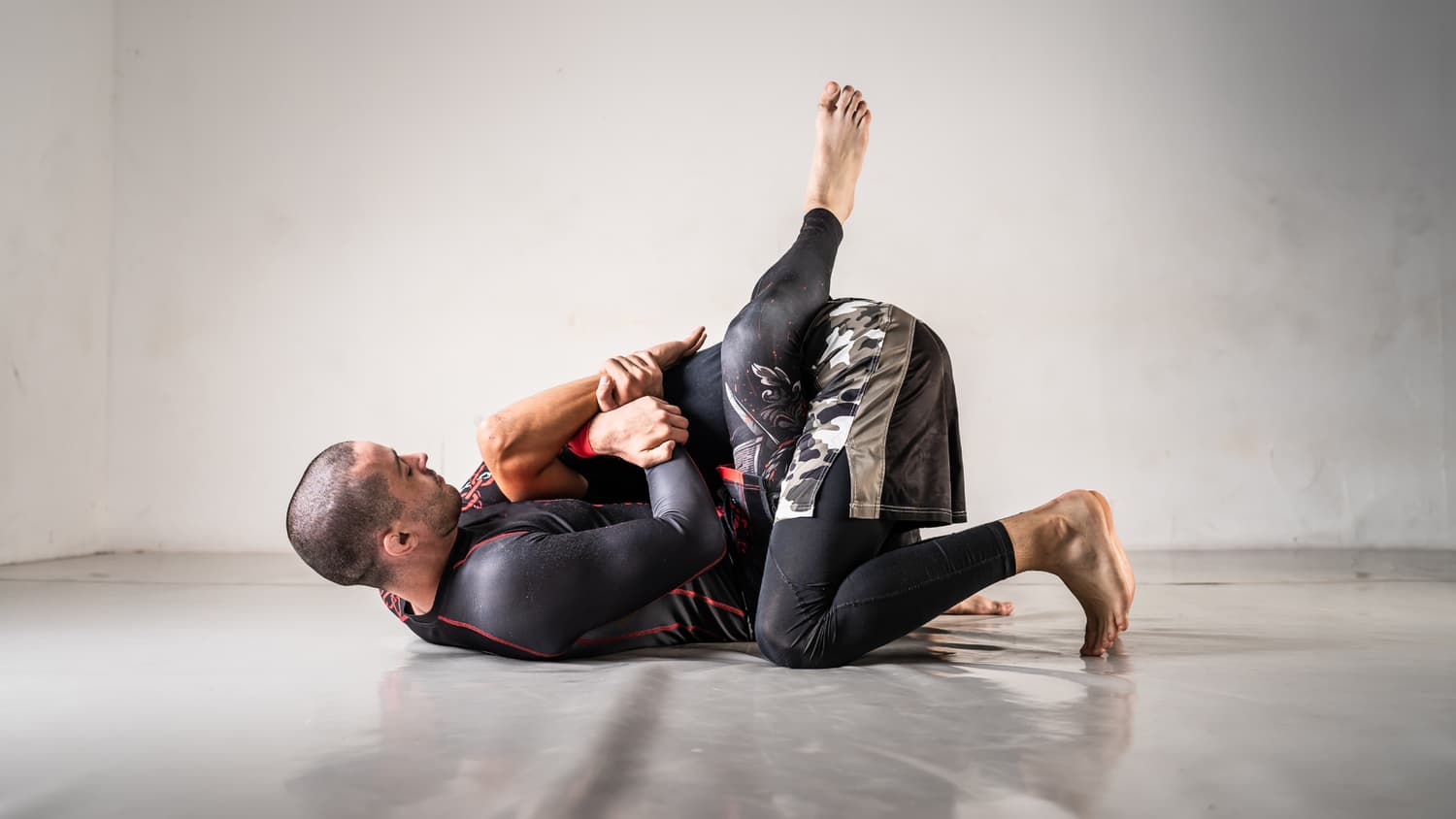 Rash guard BJJ giá rẻ có đủ chất lượng cho người mới bắt đầu không?