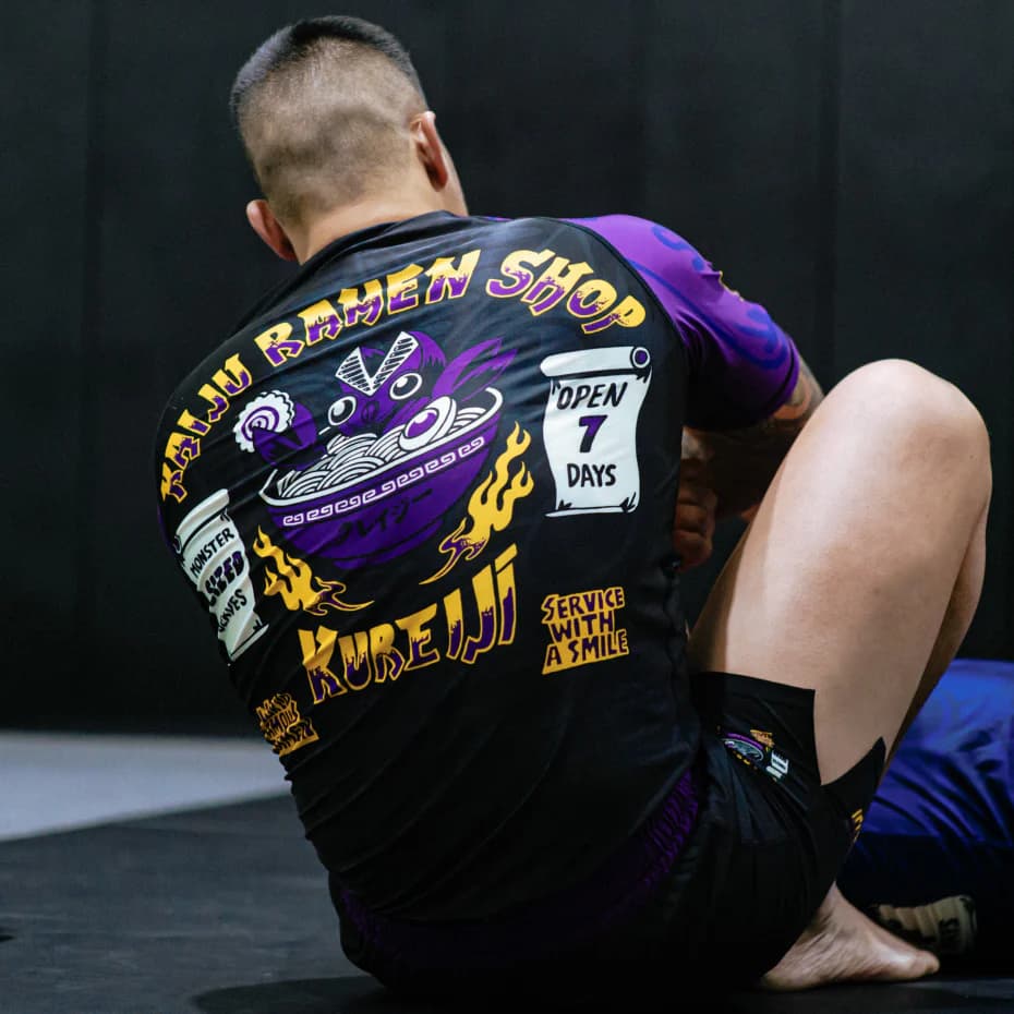 Làm thế nào để chọn được rash guard BJJ giá rẻ mà vẫn bền?