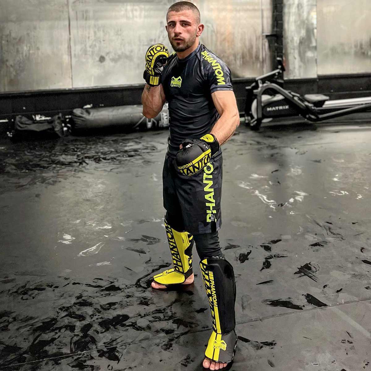 Lợi ích của rash guard tay dài trong BJJ và MMA