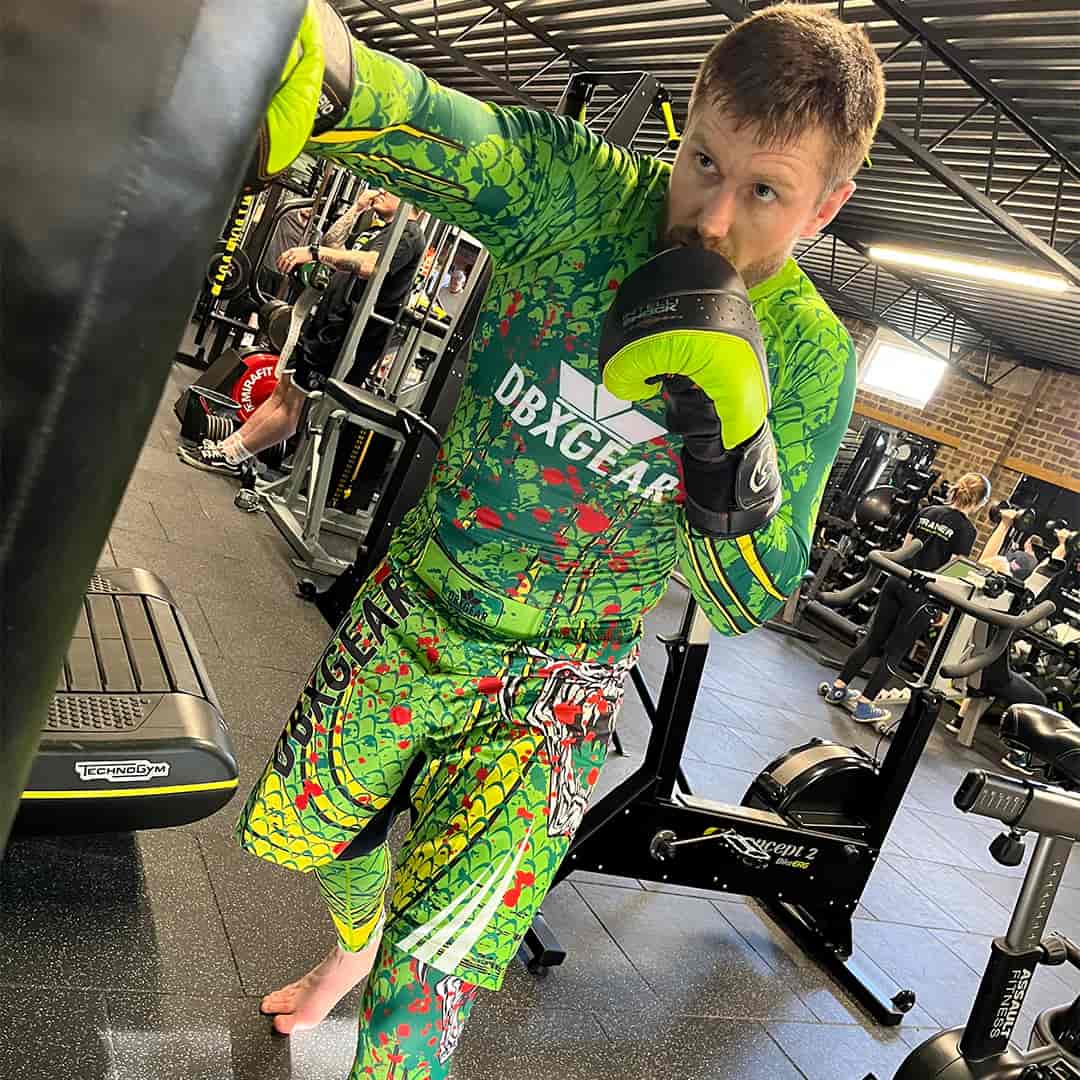 Khó chịu khi cảm thấy rash guard BJJ không hợp phong cách cá nhân