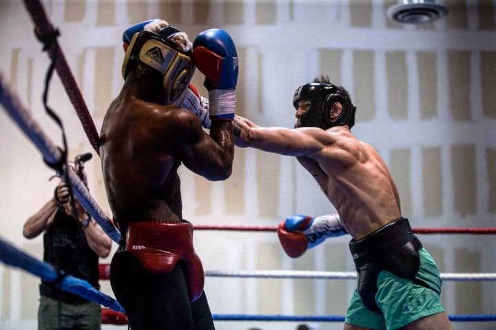 Cửa hàng bán full set đồ dụng cụ bảo hộ phụ kiện tập võ thuật tổng hợp mma chính hãng giá rẻ tphcm