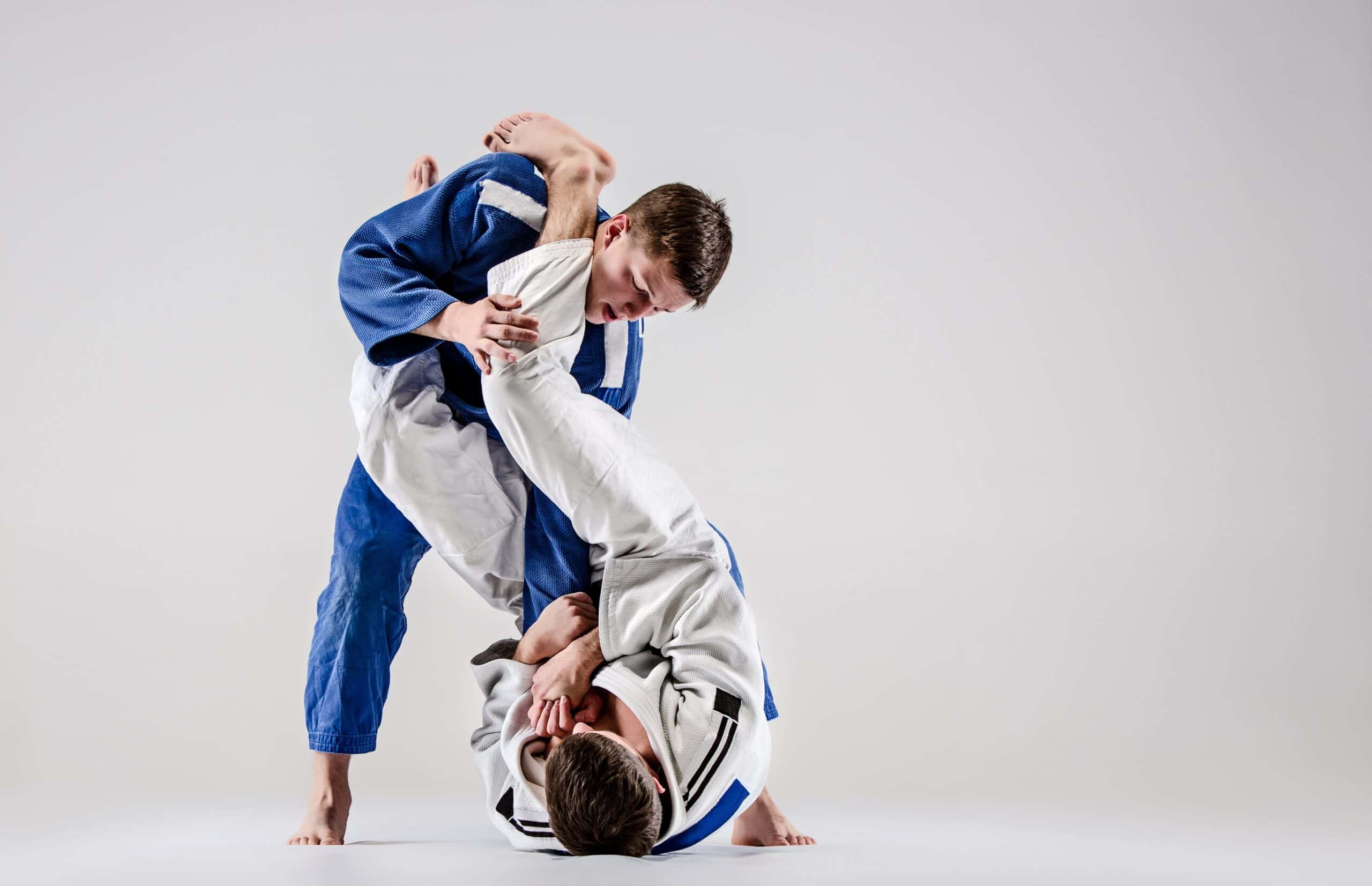 Người mới bắt đầu nên luyện BJJ bao lâu một lần?