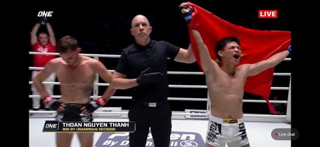 Học Boxing Tại Nha Trang 1 Kèm 1 Cùng Võ Sĩ Thành Thoan