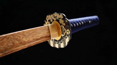 Kiếm gỗ Iaido Nhật Bản bao kiếm họa tiết nổi bật 030