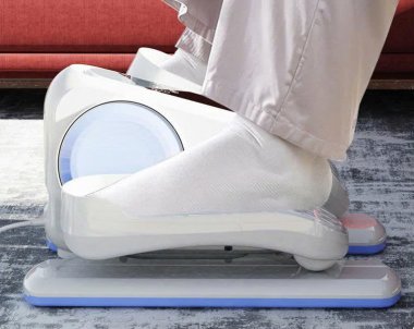 Máy tập chân tập thể dục bằng điện chức năng MTE005