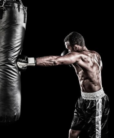 Tạo Cảm Hứng Tập Boxing Tại Nhà Với Máy Tập Đa Năng Và Nhạc Nền...